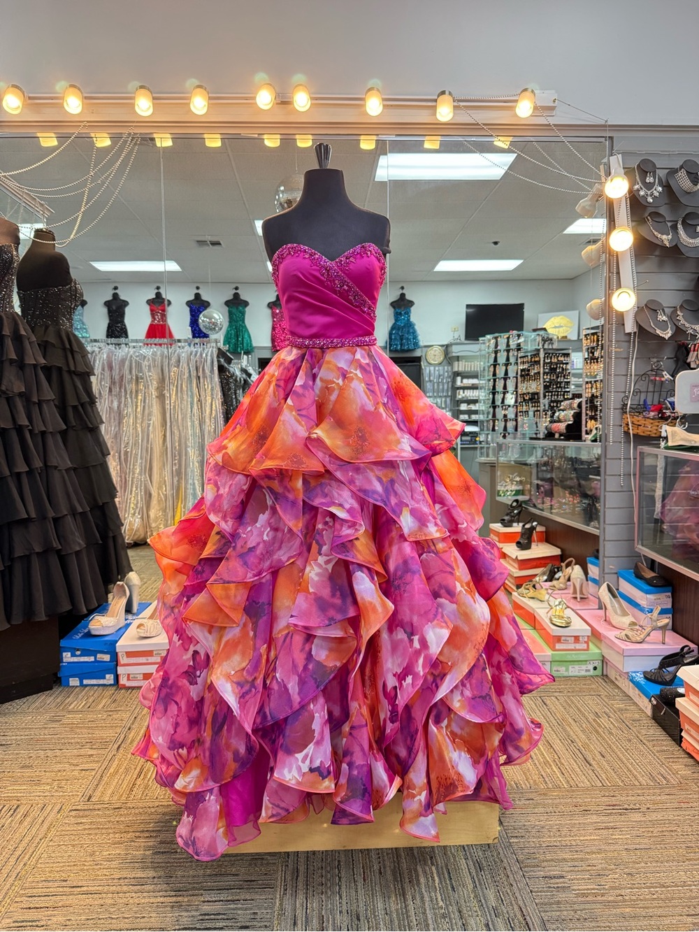 MORI LEE Z6319 FUCHIA SIZE 4 ONE OF A KIND RUFFLE BALLGOWN FORMAL PROM DRESS